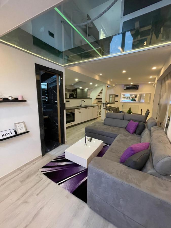Star Apartment Пиран Экстерьер фото