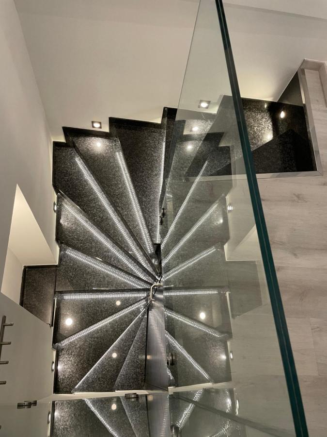 Star Apartment Пиран Экстерьер фото