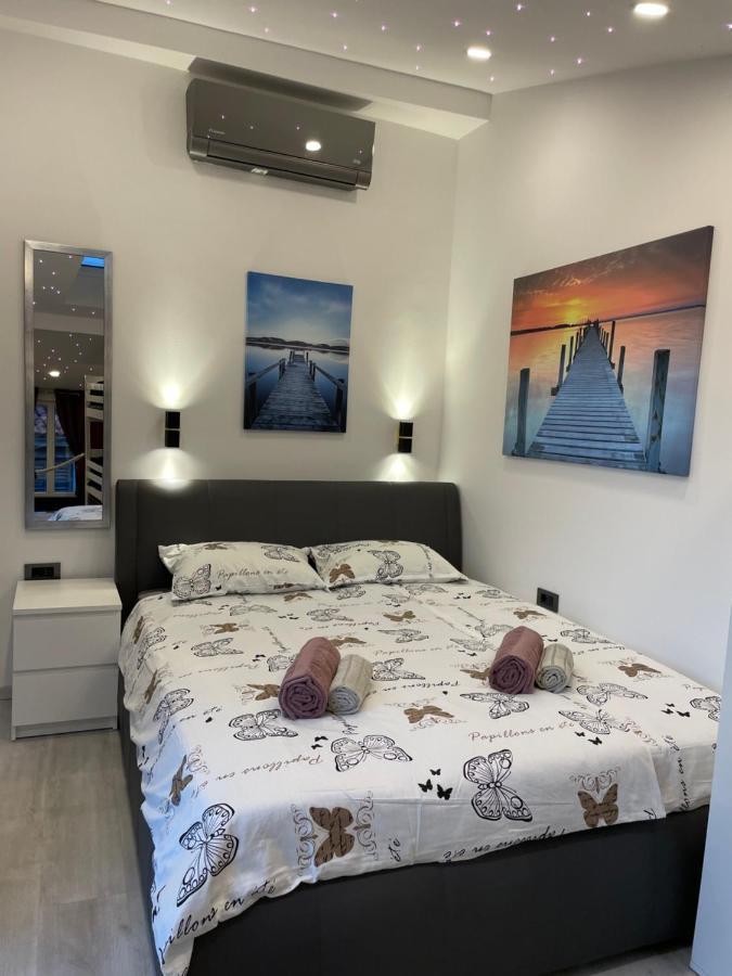 Star Apartment Пиран Экстерьер фото